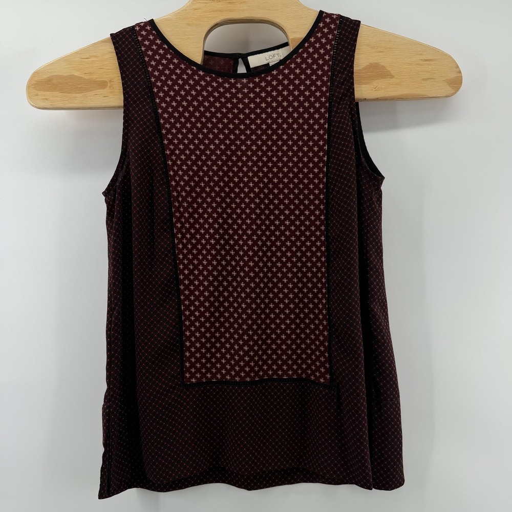 LOFT Tank Top Womens Medium Sleeveless Blouse Keyhole Back Geometric Pattern